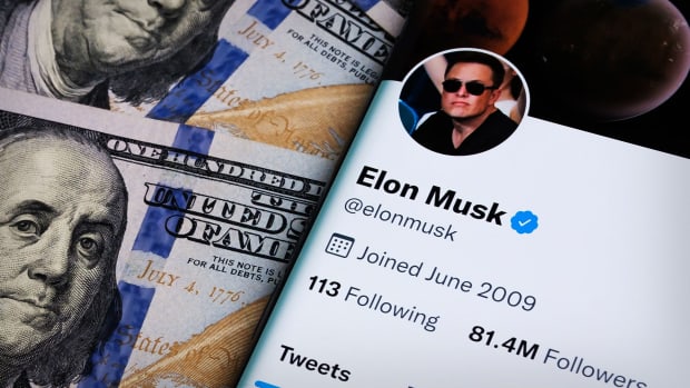 Elon Musk Twitter Lead JS