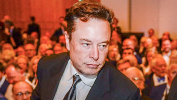 Elon Musk Lead JS 092122